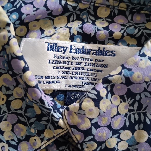 Beautiful LIBERTY OF LONDON Cotton Wiltshire Berry Blue Floral Print Blouse S - Picture 3 of 3